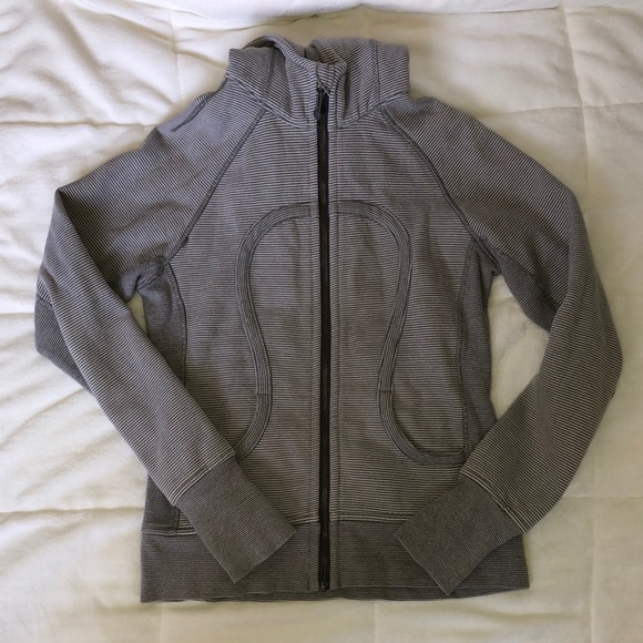 lululemon athletica Sweaters - Lululemon Scuba Hoodie